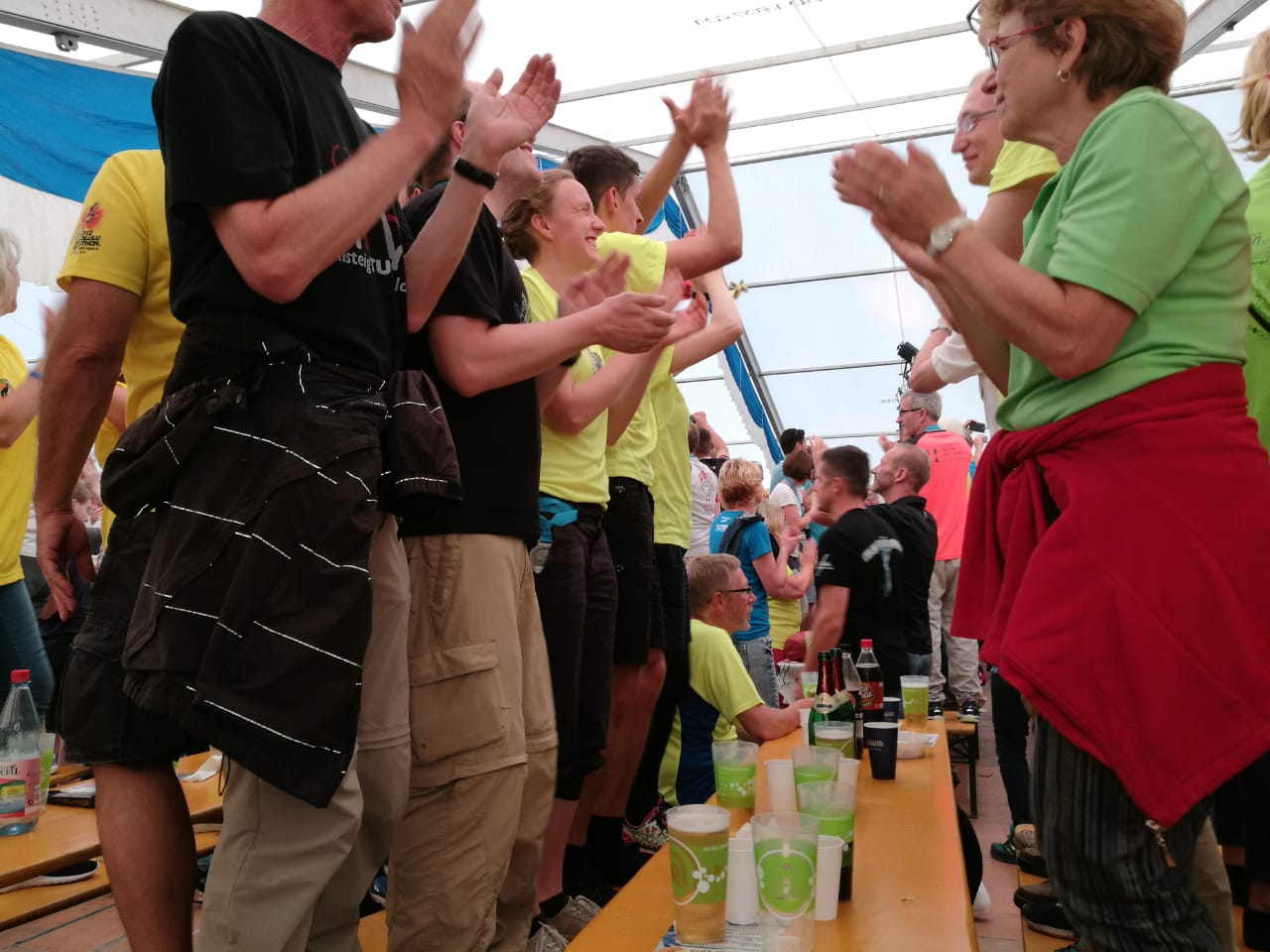 After Finisher Party im Festzelt Schmiedefeld